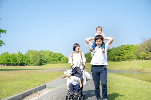 午後帯を活用した“家族の新しい外食スタイル”