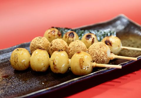 だんご串・みたらし／きなこ／磯辺焼き（1本）<br>Grilled skewered rice dumplings