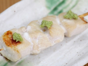 ささみワサビ（1本）<br>White Chicken with Wasabi (Japanese Horseradish Paste)